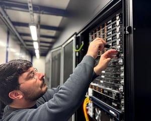 Service-Hosting
